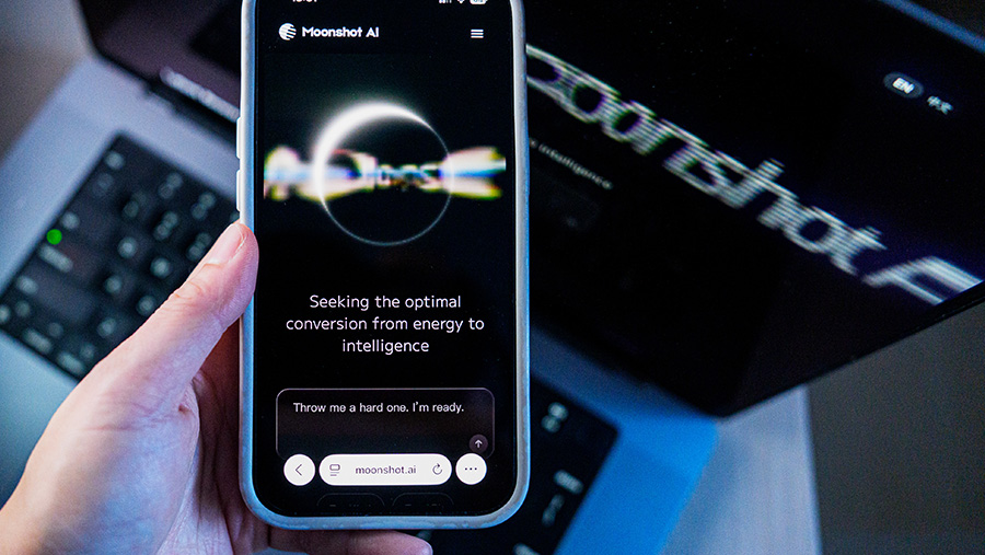 Pertaruhan Moonshot, Perusahaan AI Sensasional asal Tiongkok, pada Model Besar Membuahkan Hasil (Dok. Bloomberg)