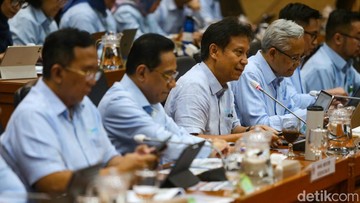 Menteri Kesehatan Soroti Budaya ‘Spesialisasi Supremasi’ Penghambat Penguatan Dokter Puskesmas