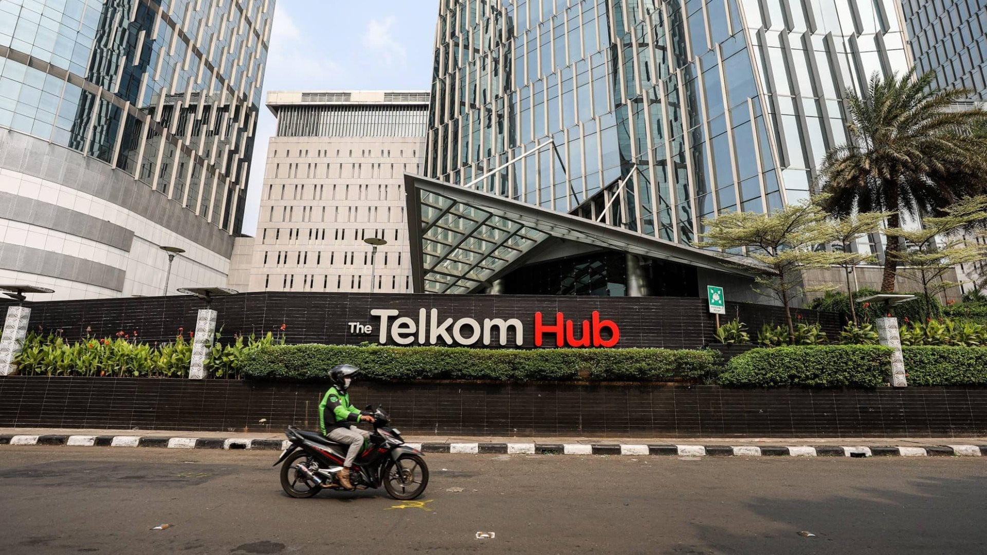 Telaah Kinerja Portofolio Investasi Raksasa Telekomunikasi: Studi Kasus Alokasi Dana TLKM di GOTO dan Lainnya
