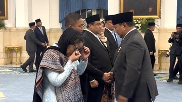 Momen Emosional Nanik Sudaryati Saat Resmi Pimpin Badan Gizi Nasional di Hadapan Presiden Prabowo
