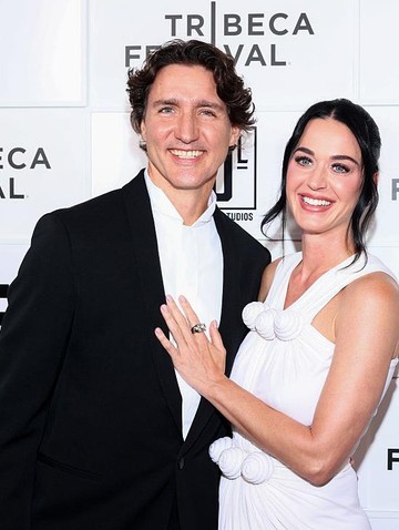 Ilustrasi: Momen Perdana Pasangan Selebriti-Politisi: Katy Perry dan Justin Trudeau Tampil Mesra di Karpet Merah
