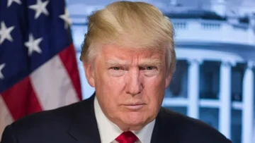 Eskalasi Ketegangan Timur Tengah: Klaim Trump Mengenai Helikopter Apache AS yang Jatuh di Iran