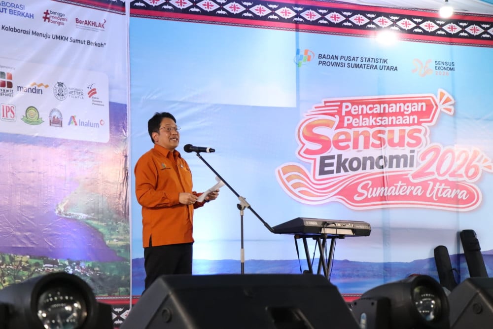 Wakil Kepala Badan Pusat Statistik (BPS) RI Sonny Harry Budiutomo Harmadi dalam agenda Pencanangan Sensus Ekonomi 2026 di Sumatra Utara yang dirangkaikan Pemprov Sumut dengan event Pekan Inovasi dan Investasi Daerah Sumut, Parapat, Kamis (11/6/2026)/ Bisnis. Delfi Rismayeti
