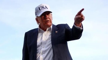 Eskalasi Mereda: Donald Trump Batalkan Serangan Militer ke Iran Setelah Ada Kemajuan Diplomasi Tingkat Tinggi