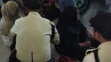 Eskalator di Pusat Perbelanjaan Tanah Abang Mendadak Bermasalah, Sejumlah Pengunjung Terluka Ringan