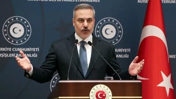 Turki Tawarkan Diri sebagai Mediator Guna Hentikan Eskalasi Perang Rusia-Ukraina