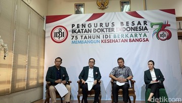 Ikatan Dokter Indonesia Angkat Bicara Soal Tuntutan 4,5 Tahun dr. Ratna: Waspada Kriminalisasi Profesi Medis