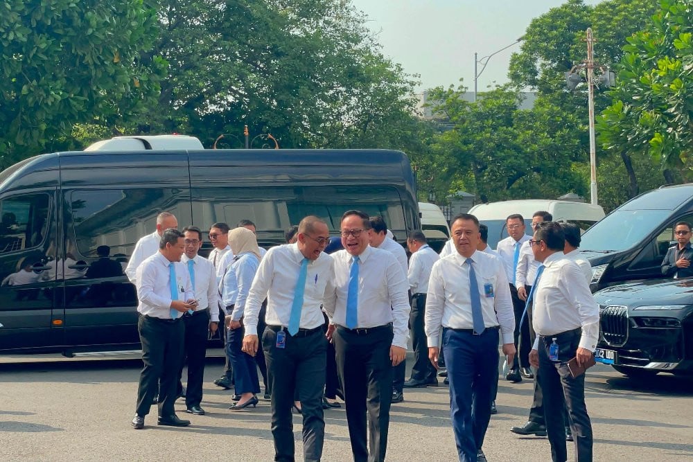 Presiden RI Prabowo Subianto memanggil jajaran komisaris dan direksi bank-bank yang tergabung dalam Himpunan Bank Milik Negara (Himbara) ke Istana Merdeka, Jakarta, Kamis (18/6/2026). JIBI/Akbar Evandio