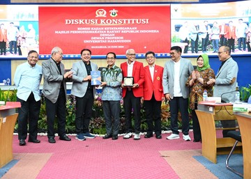 Menggali Akar Ekonomi Kerakyatan: MPR RI dan UNHAS Telaah Implementasi Pasal 33 UUD 1945