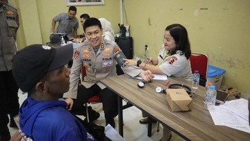 Aksi Solidaritas Polri: Polres Kepulauan Seribu Gelar Donor Darah dan Berbagi Sembako Jelang HUT Bhayangkara
