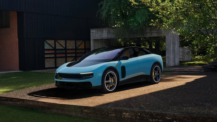 Ilustrasi: Meskipun Harga Fantastis dan Kontroversi Mengiringi, Permintaan Ferrari Luce EV Tetap Melejit