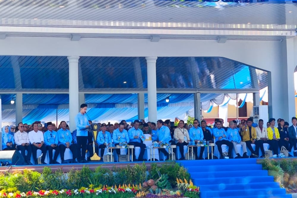 Wakil Presiden Gibran Rakabuming Raka saat memberikan sambutan di Pekan Nasional Kontak Tani Nelayan Andalan (Penas KTNA) XVII 2026 di Gorontalo, Sabtu (20/6/2026)/Bisnis-Anshary Madya Sukma