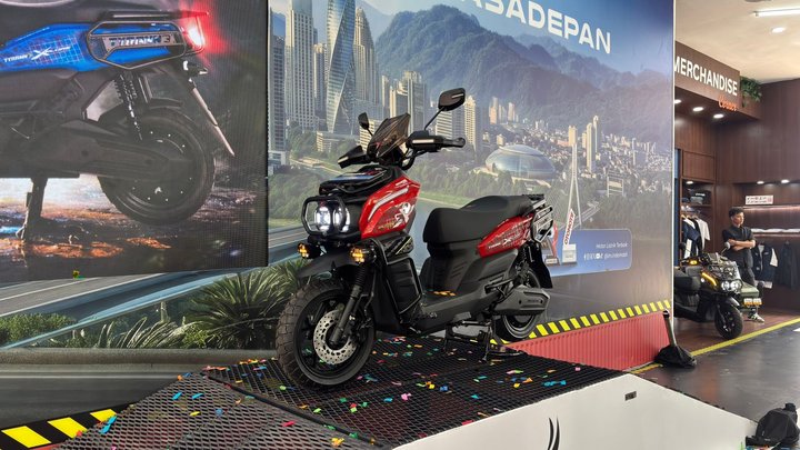 Indomobil Gandeng Mobilitas Berkelanjutan dengan Hadirkan Skuter Listrik Tyranno X Jarak Tempuh 160 Km