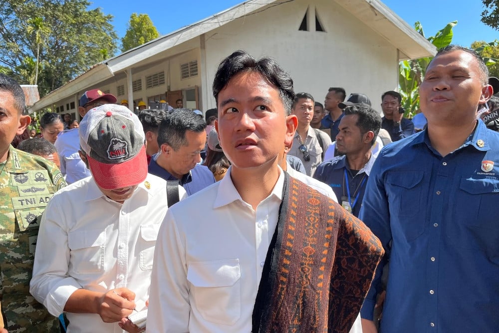 Wakil Presiden Gibran Rakabuming Raka saat mengunjungi di SDN Wolomoni, Ende, NTT pada Kamis (18/6/2026)./Bisnis-Anshary Madya Sukma