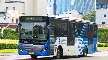 Dampak Kecelakaan Bus Transjakarta di Cikoko, Arus Lalu Lintas MT Haryono Mengalami Kelumpuhan Pagi Ini