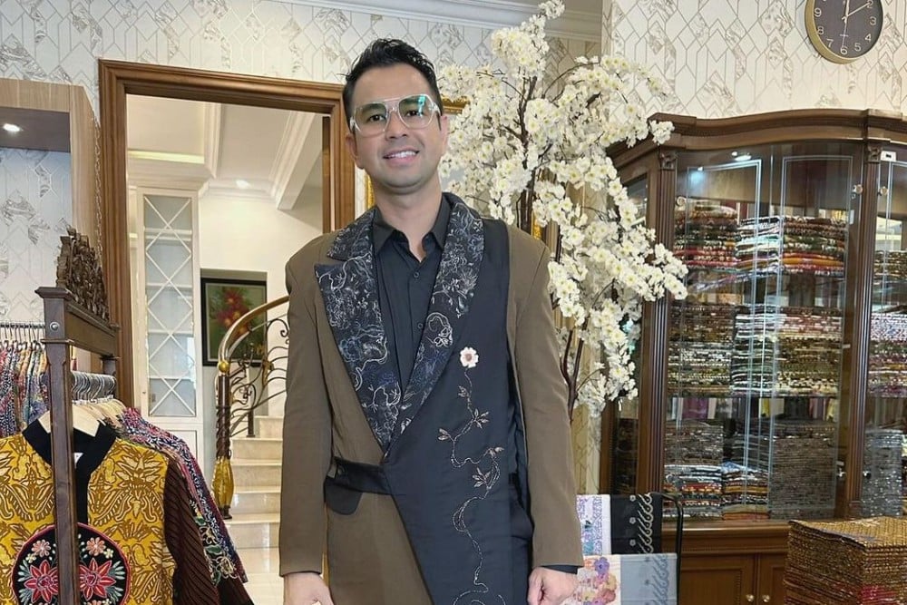 Raffi Ahmad. Instagram @raffinagita1717. PT Rans Entertainmen Indonesia Tbk. (RANS) memulai penawaran awal (book building) dalam rangka penawaran umum perdana saham (IPO) dengan rentang harga Rp135 hingga Rp170 per saham.