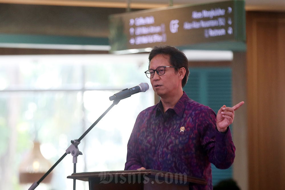 Menteri Kesehatan Budi Gunadi Sadikin memberikan sambutan saat acara sosialisasi kebijakan label nutrisi Nutri-Level pada produk minuman di Jakarta, Selasa (12/5/2026). Bisnis/Abdullah Azzam