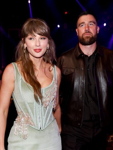 Taylor Swift dan Travis Kelce di iHeartRadio Music Awards 2026. Foto: Christopher Polk/Billboard via Getty Images