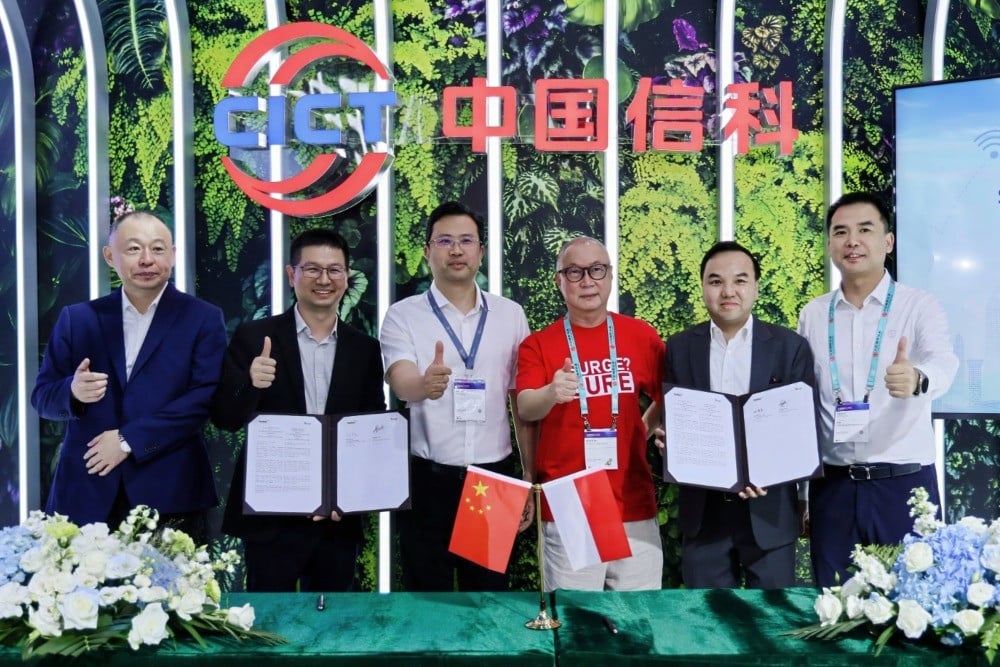 PT Solusi Sinergi Digital Tbk. (WIFI) atau Surge menjalin kerja sama dengan FiberHome, menargetkan pengembangan hingga 3.000 lokasi fixed wireless access (FWA) dan penyediaan sekitar 1,6 juta unit customer premises equipment (CPE).