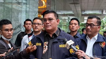 Polri Ungkap Efektivitas Satgas Pungli Impor: Penerimaan Negara Selamat Nyaris Rp1 Triliun dalam Dua Bulan