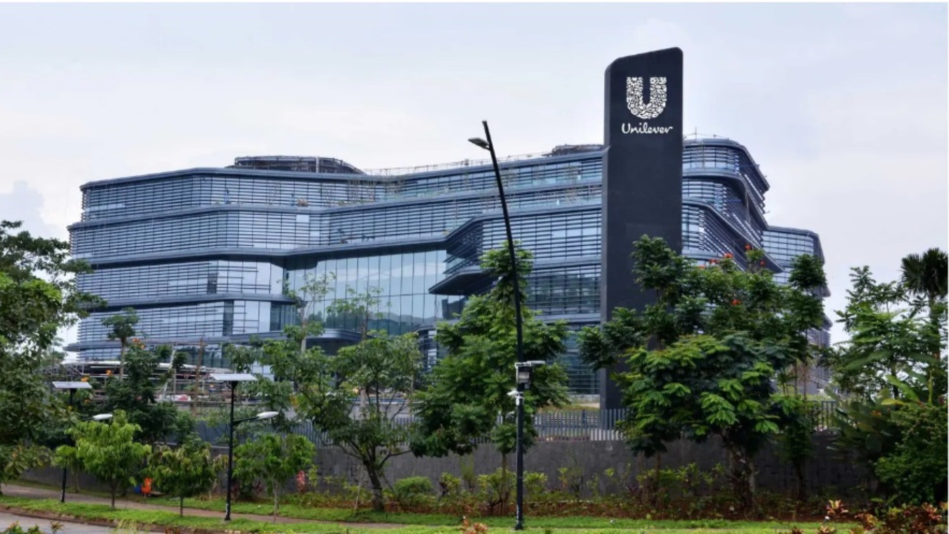Antisipasi Pembayaran Dividen 2026, Bagaimana Prospek Saham PT Unilever Indonesia (UNVR) di Tengah Tekanan Pasar?