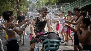 Eropa Memanas Ekstrem: Suhu 41°C Pecahkan Rekor di Slovakia dan Hungaria