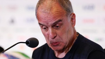 Marcelo Bielsa Angkat Koper dari Uruguay Pasca-Piala Dunia 2026, Ungkap Kekecewaan Mendalam