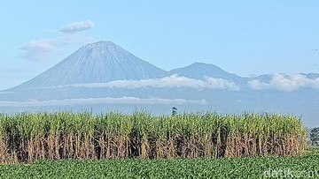 Antisipasi Hari Raya Karo 2026, Pendakian Gunung Semeru Ditutup Sementara