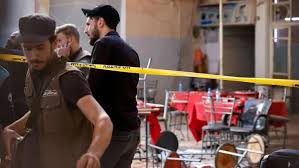 Ledakan di sebuah kafe di Damaskus (Foto: Reuters)