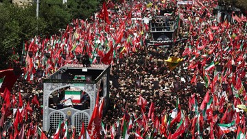 Reaksi Mengejutkan Presiden AS atas Keramaian Luar Biasa di Pemakaman Mantan Pemimpin Tertinggi Iran