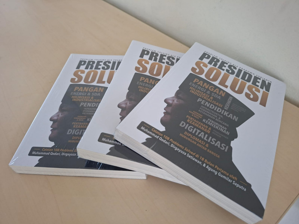 Buku Prabowo Solusi. Foto: Ilham Pratama/Medcom.id