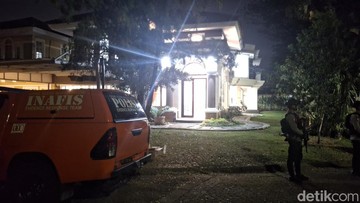 Penggeledahan Malam Hari di Sentul Bogor: Jejak Kasus Korupsi PLN, ASABRI, dan Krakatau Steel Terungkap