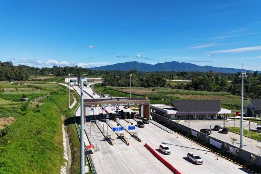 Gerbang Tol Sinaksak-Simpang Panei./Antara-PT Hamawas