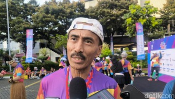 Bambang Suhermanto usai mengikuti lomba lari Senior Happy Run 5K 2026 (Foto: Devandra Abi Prasetyo/detikHealth)