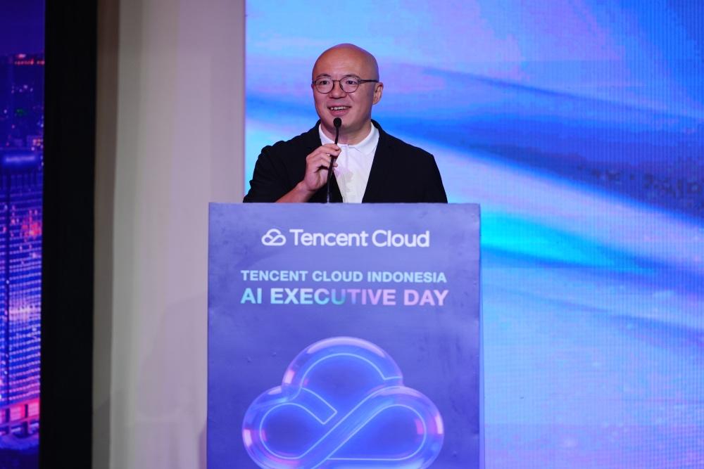 Vice President of Tencent Cloud and Vice President of APAC, Tencent Cloud International Jimmy Chen
