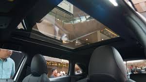 Panoramic sunroof di Mitsubishi New Xforce. Foto: Istimewa