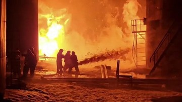 Kobaran Api Landa Cilandak Timur, 19 Armada Damkar Berjuang Padamkan Si Jago Merah