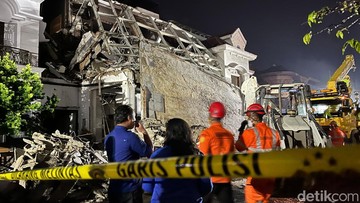 Enam Terjebak dalam Ledakan Perumahan Mewah Grand Polonia Medan, Dua Berhasil Diselamatkan