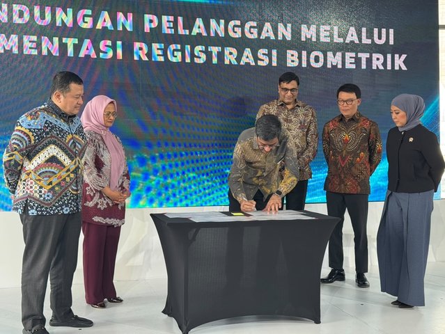 Ilustrasi: Registrasi SIM Biometrik: Jurus Jitu Tekan Penipuan Digital, Angka Penjualan Nomor Baru Anjlok Drastis