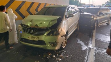Empat Kendaraan Terlibat Kecelakaan Beruntun di Tol JORR, Ini Penyebab Utamanya